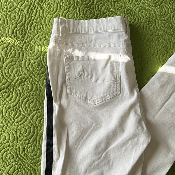 White Jeans - Picture 2 of 7